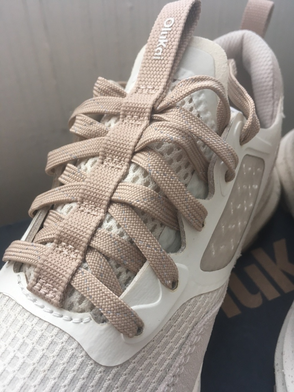 NWB $150 Olukai Makiki White Sand Tapa Women’s shoes fitness 5 neutral minamal - Picture 7 of 13